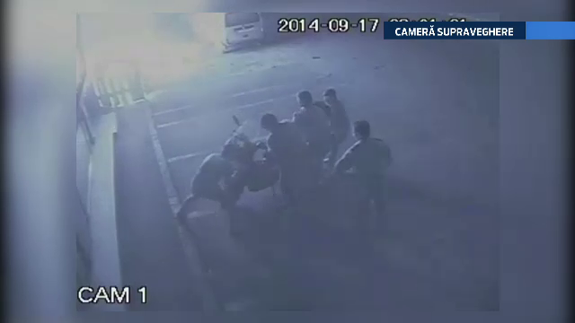 Piroman prins in Bucuresti. Barbatul a incendiat o cladire de birouri, o terasa si doua masini