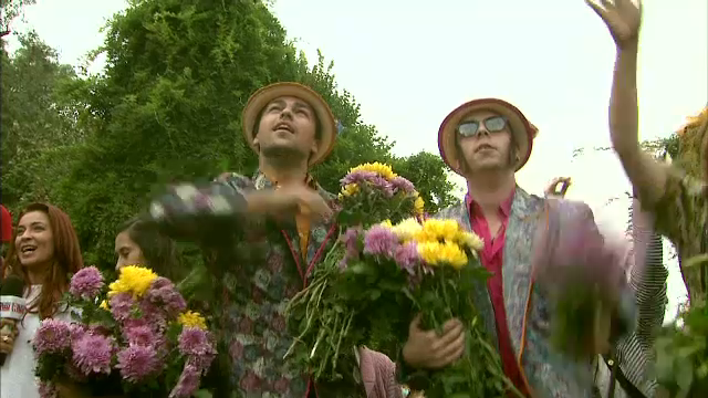 Bucurestiul, la 555 de ani, sarbatorit cu o bataie cu flori. Spectacol multimedia unic in Europa pe Casa Poporului