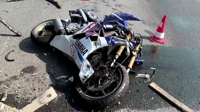 Accident grav in apropiere de Bucuresti, dupa ce o caruta a aparut brusc in fata unei motociclete. Doi oameni au fost raniti