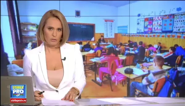 Cat ii costa de fapt pe parinti invatamantul gratuit in Romania. Acestia au ajuns sa cumpere covoare si sapun pentru scoli