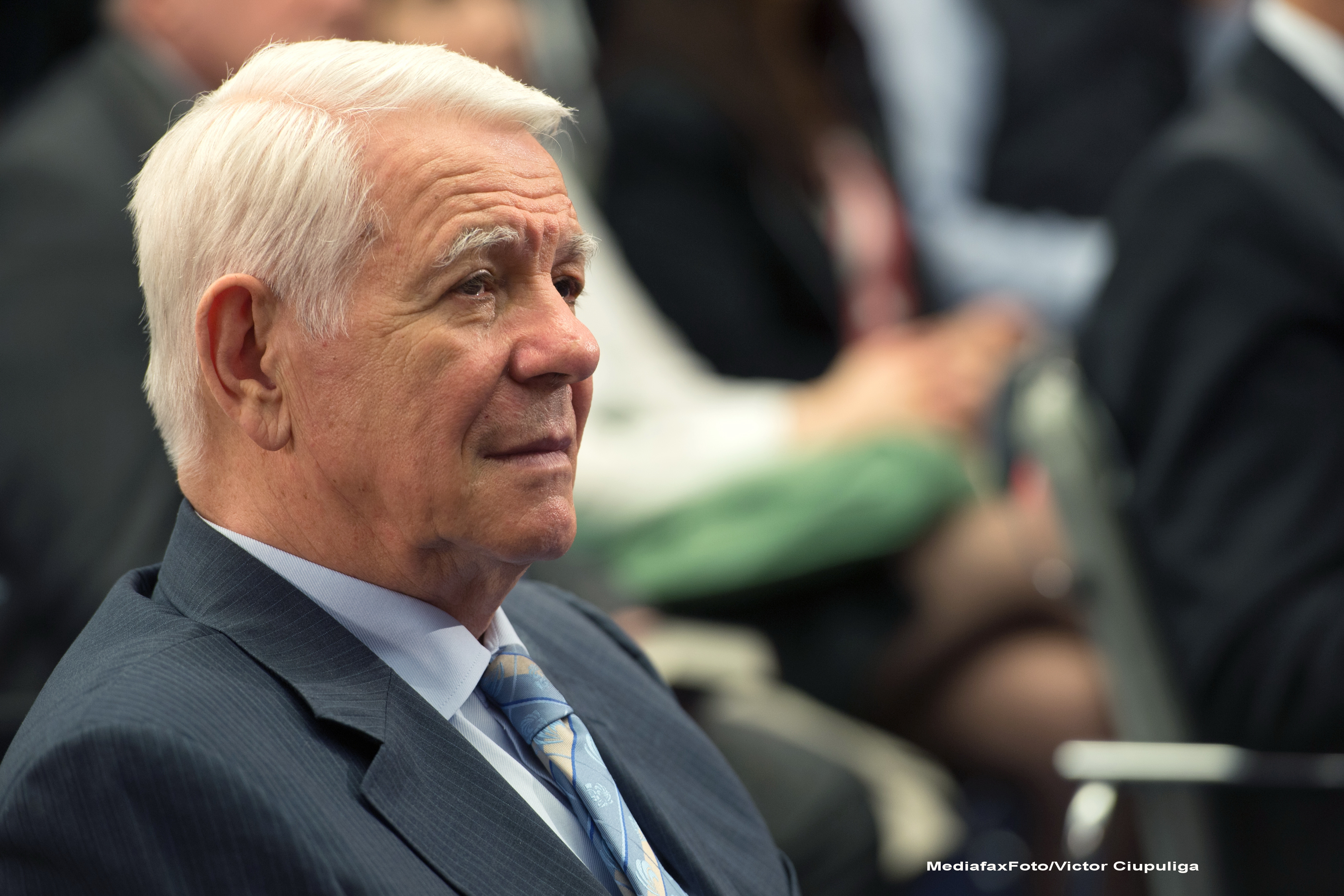 Fostul sef al SIE, Teodor Melescanu, a intrat oficial in cursa pentru Cotroceni: "Fac acest pas cu multa incredere"