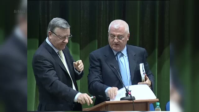 Primul termen al dosarului dezafilierii Universitatea Craiova. De ce fapte sunt acuzati Mircea Sandu si Mitica Dragomir