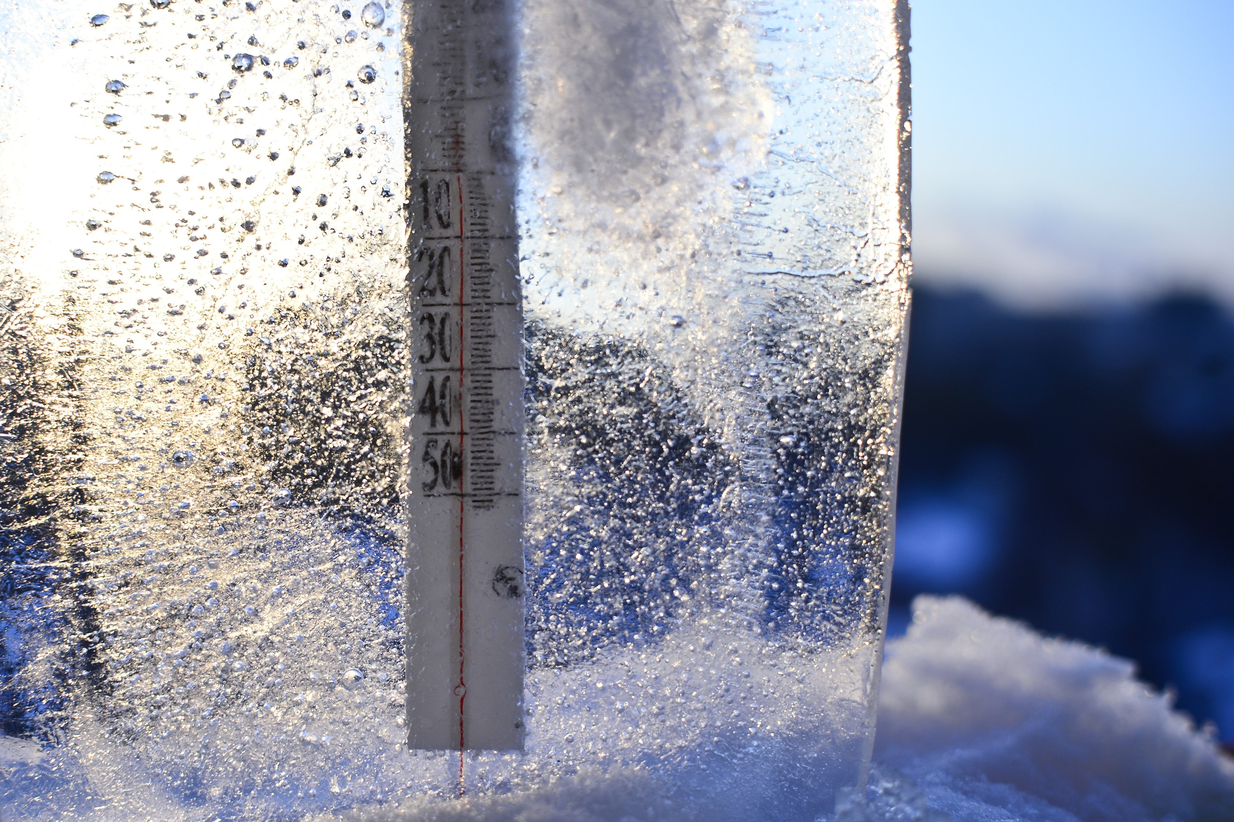 Joi dimineata s-a inregistrat cea mai scazuta temperatura din aceasta toamna. PROGNOZA METEO pentru urmatoarele trei zile