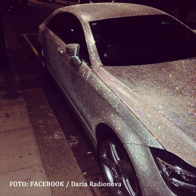 Mercedes cu Swarowski