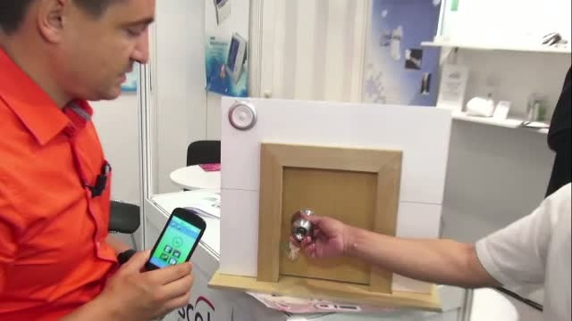 Solutiile neasteptate la problemele oraseanului modern, prezentate la IFA Berlin. Cum poti deschide usile cu telefonul