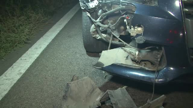 Greasela fatala a unui barbat care mergea pe langa bicicleta pe un drum european. A fost lovit in plin de o masina