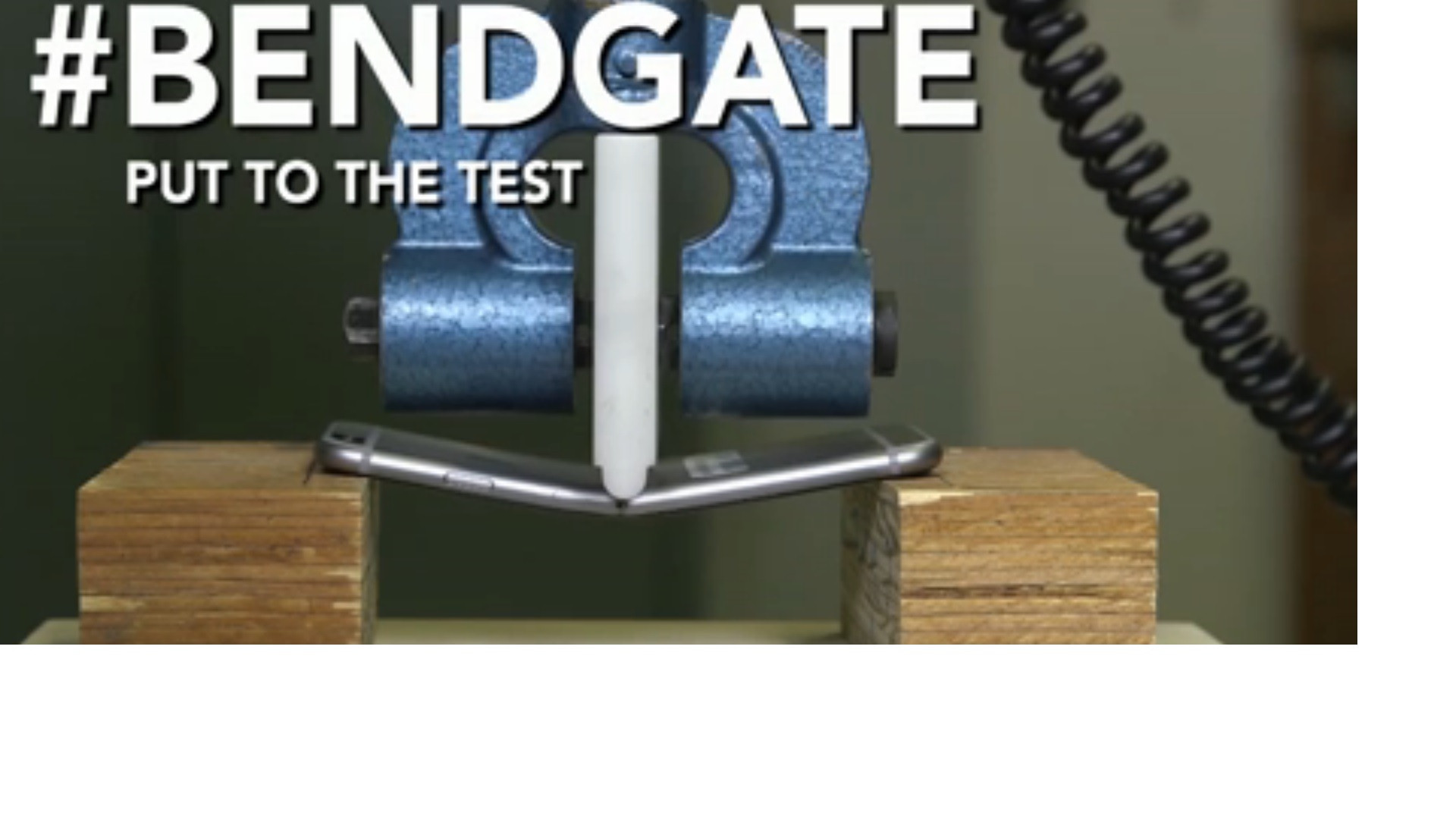 Testul rezistentei pentru iPhone 6. Experimentul care arata cat de greu se indoaie si precizarile celor de la Apple. VIDEO