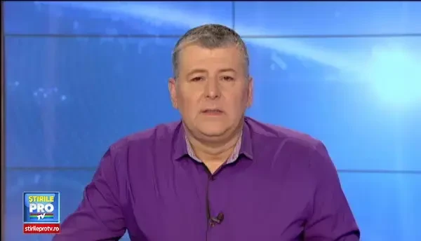 Greasela fatala a unui barbat care mergea pe langa bicicleta pe un drum european. A fost lovit in plin de o masina