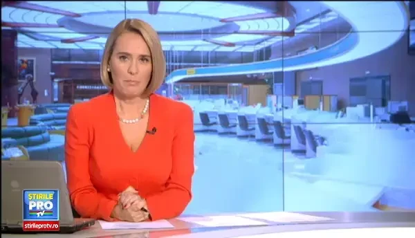 Romanii isi retrag economiile din banci si le joaca la bursa. Profitul si riscurile, aduse de o investitie de 10.000 de lei