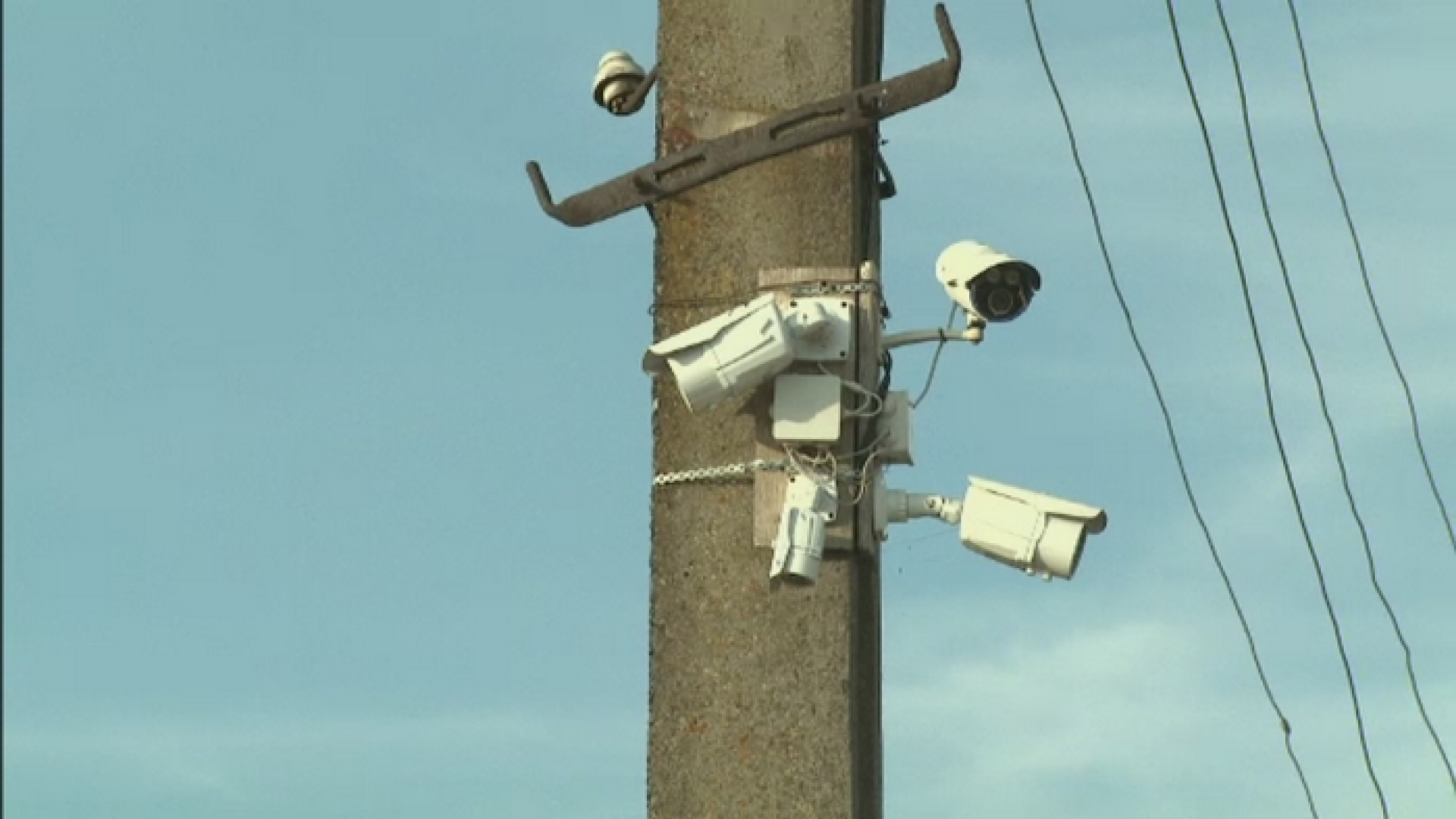 Sistemul prin care oamenii de afaceri isi pot supraveghea investitiile de la distanta. Costurile ajung si la mii de euro