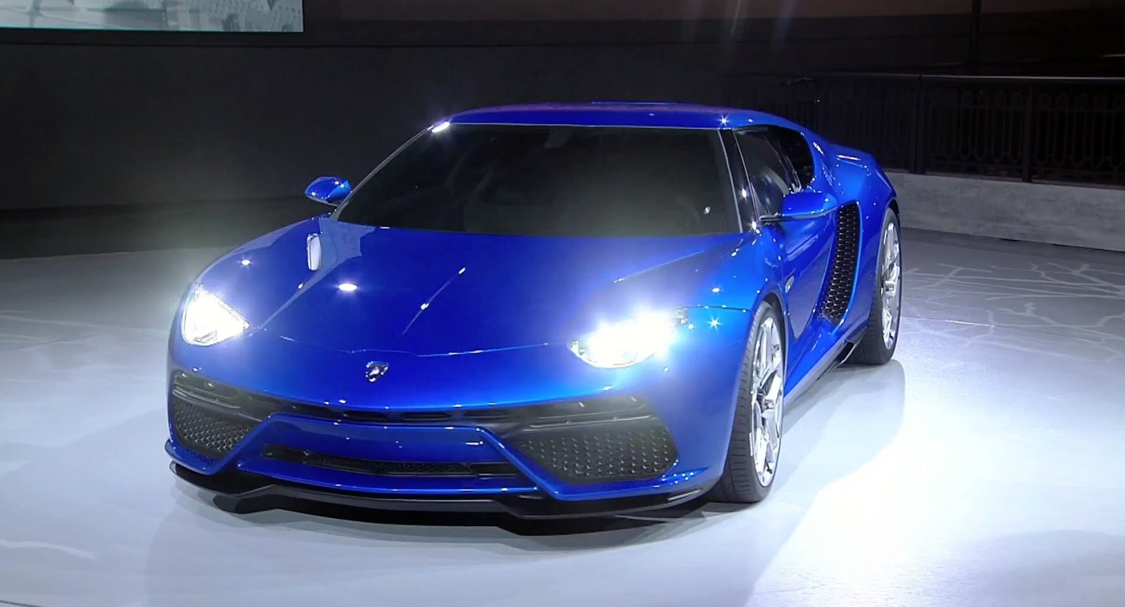 Salonul Auto Paris 2014, Lamborghini Asterion,