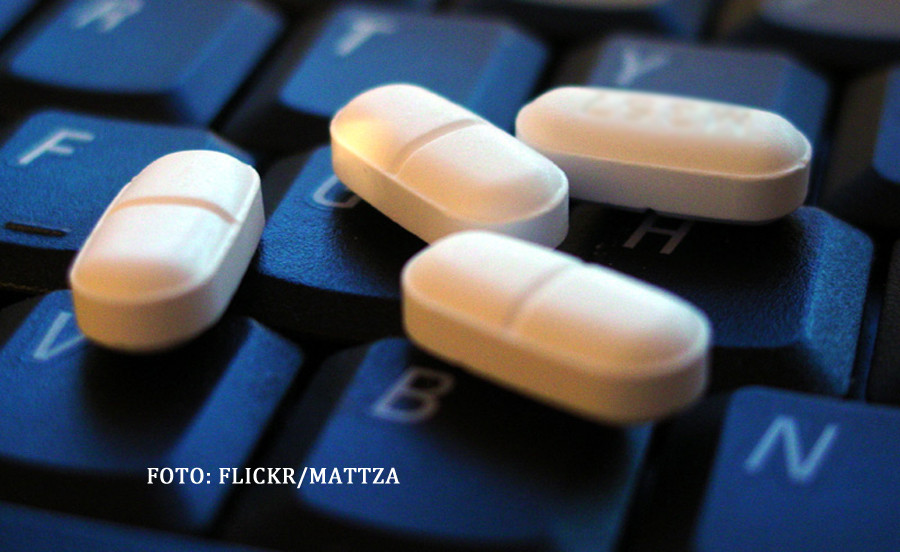 Facebook vrea sa stie cat de bolnav esti. Reteaua sociala ar putea lansa aplicatii care sa-ti recomande medicamente