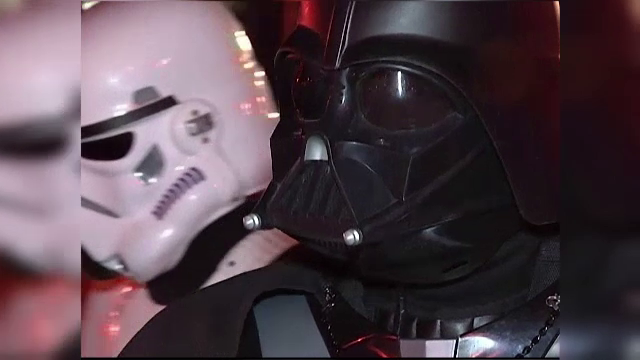 Oprit la prezidentiale, Darth Vader din Partidul ucrainean al Internetului candideaza pentru un post in Parlament la Kiev