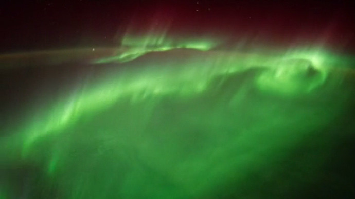 Un astronaut al NASA a postat imagini cu aurora boreala din spatiu. Cum se vad luminile nordului de pe Statia Spatiala