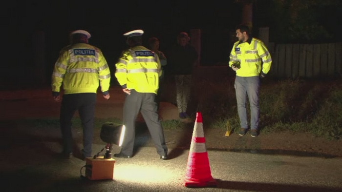 Soferul din Bacau care a lovit mortal un barbat de 33 de ani este in continuare cautat. Ce a facut dupa accident