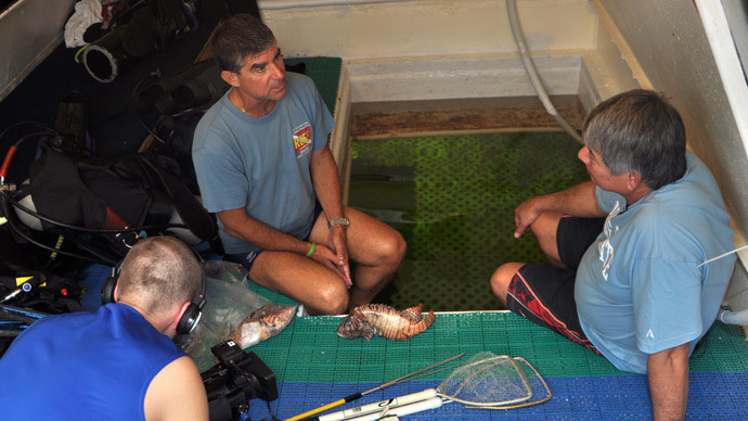 Doi profesori din SUA vor sa stabileasca un nou record mondial. Cum vor trai 73 de zile consecutiv sub apa