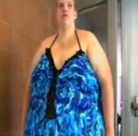 Femeia de 281 de kilograme care vrea sa mai puna cateva kilograme. "Trupul meu e ca o opera de arta". VIDEO