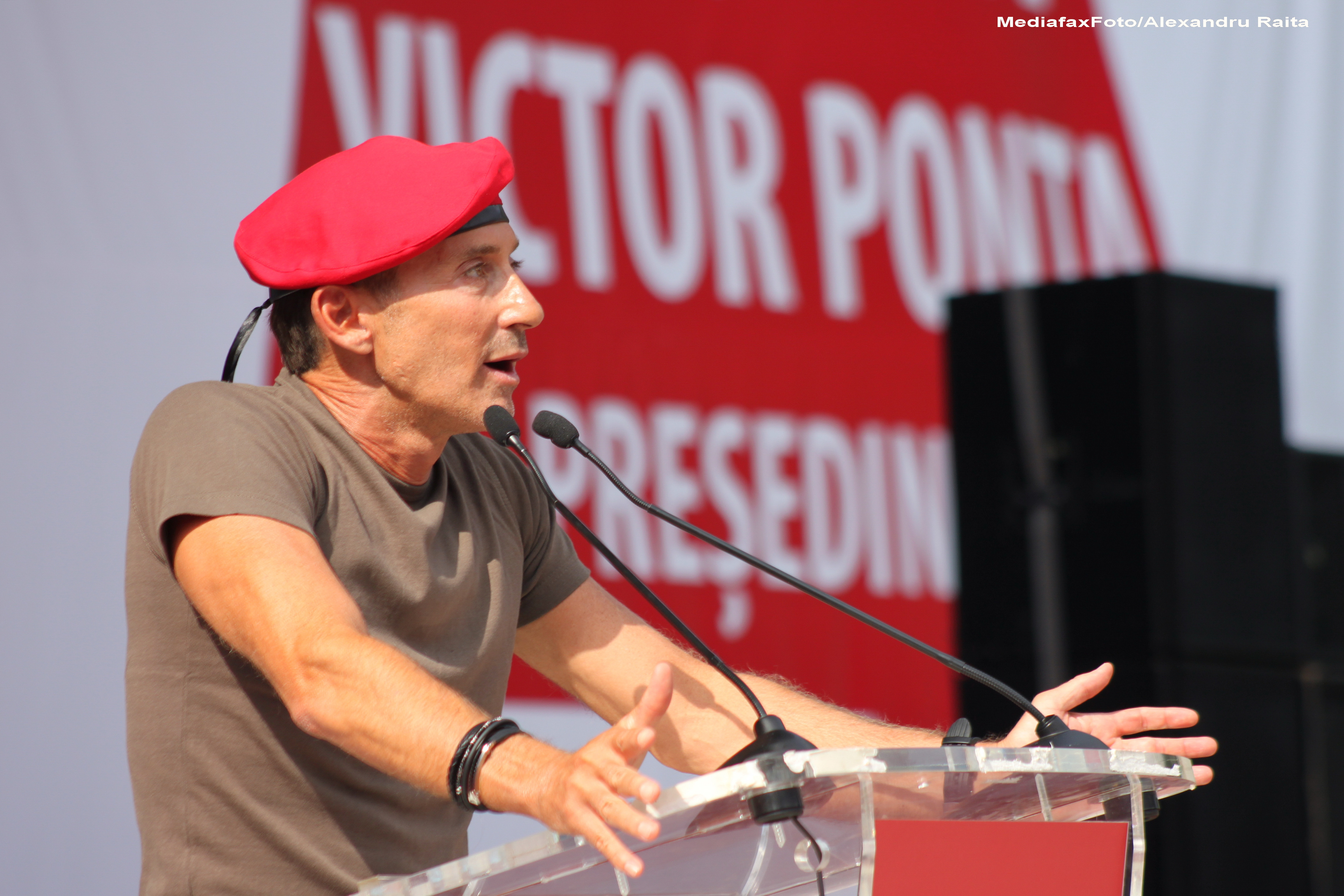 Radu Mazare: "Ma gandesc sa dau statul in judecata. M-au bagat la beci cu probe nelegale". Cum ar fi obtinut DNA documentele