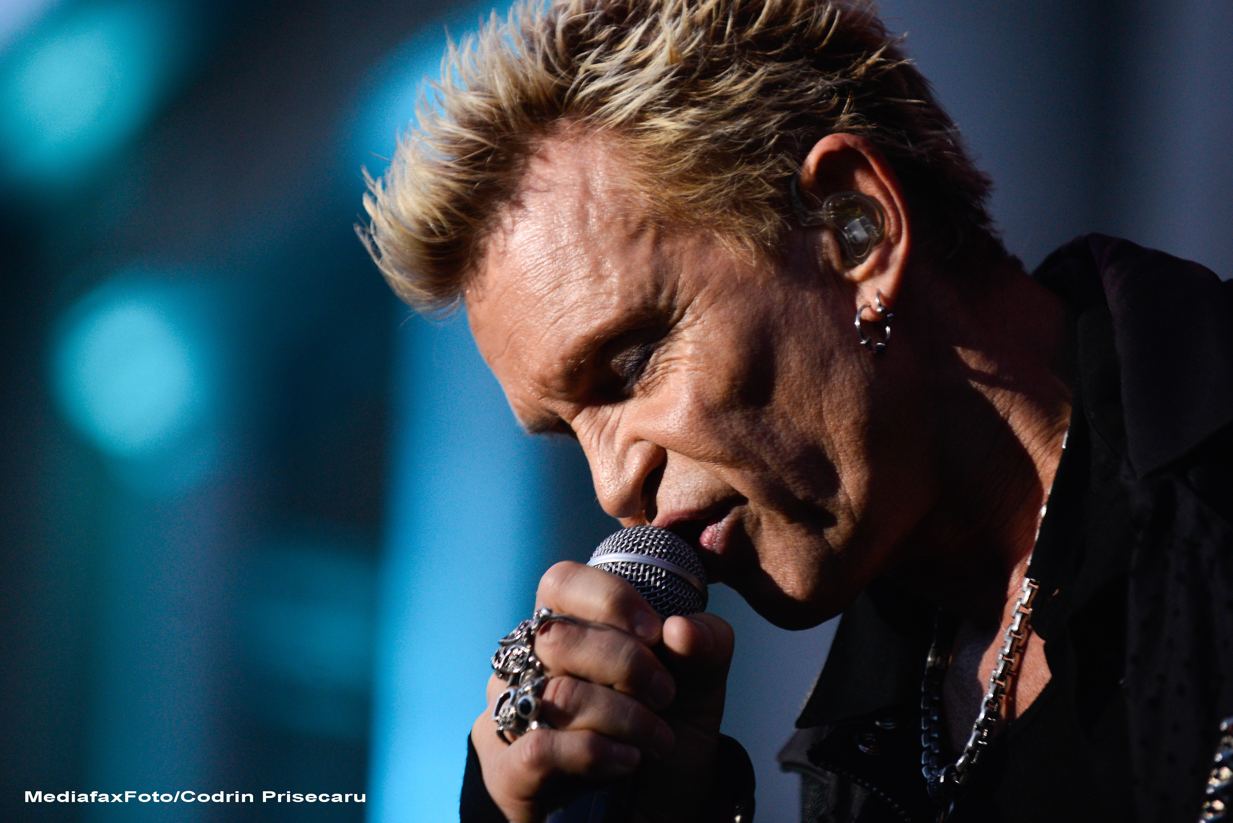Billy Idol: Inca ma lupt cu dependenta de droguri