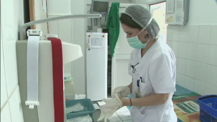 Cazul sapunului contaminat gasit in trei spitale din Romania. Cele doua ipoteze examinate de Ministerul Sanatatii