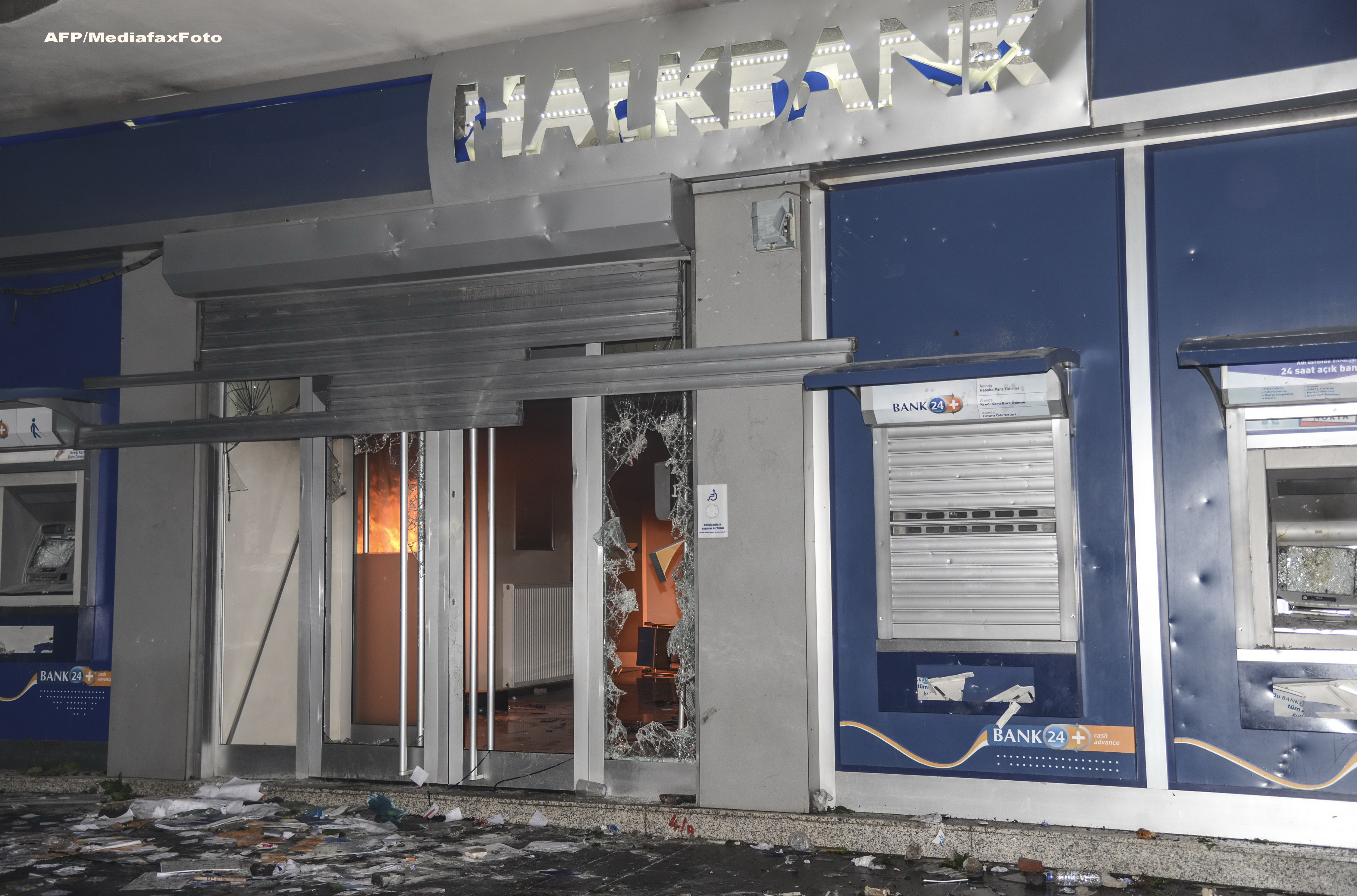 Proteste ale kurzilor in Turcia