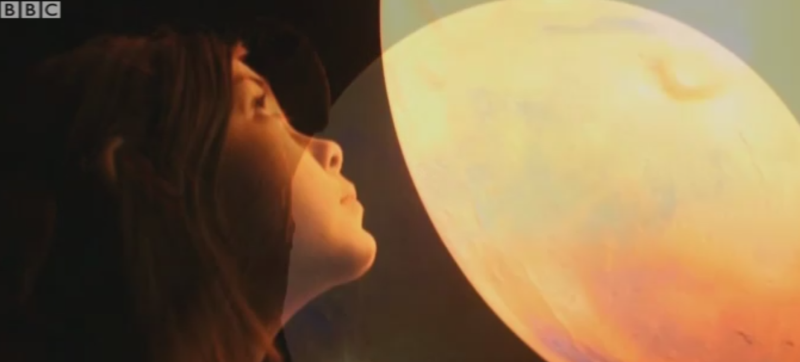 Poate fi primul om care ajunge pe Marte. Are 13 ani si este tanara speranta a misiunii NASA pe Planeta Rosie