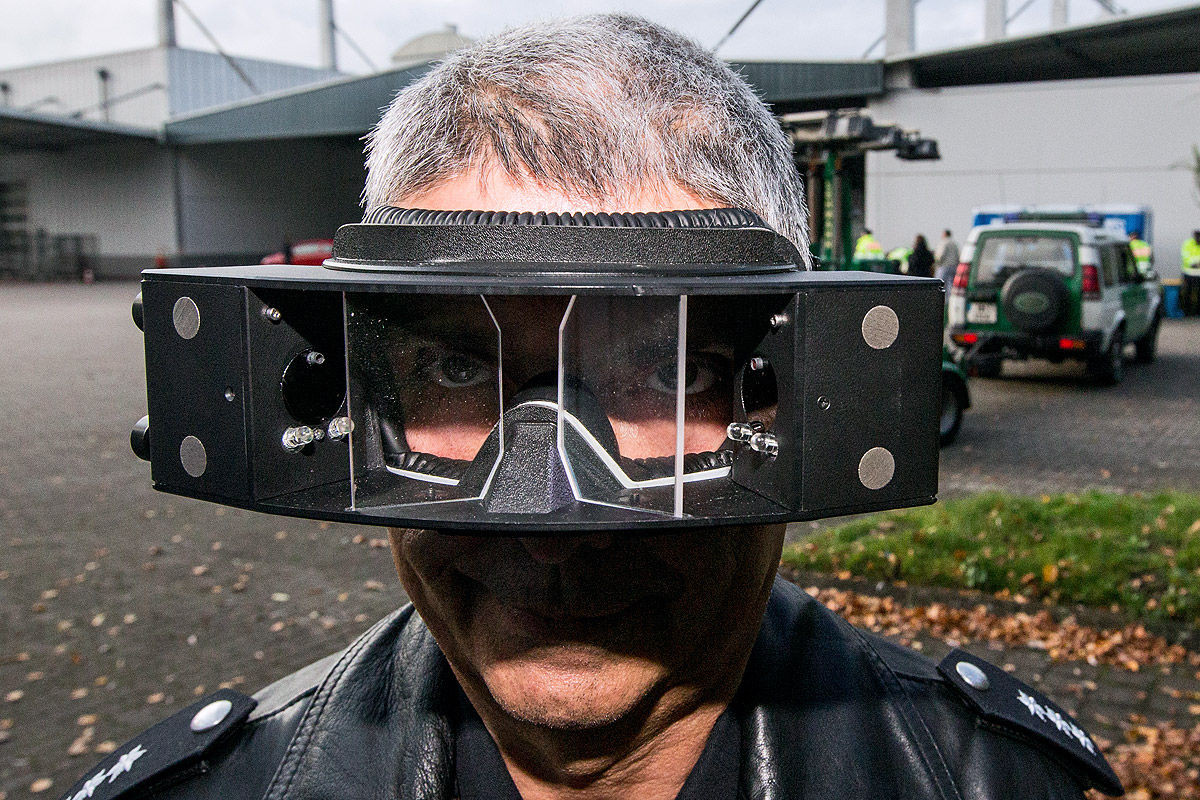 Consumatorii de marijuana, fata-n fata cu o noua "amenintare". Noul aparat din dotarea politistilor germani