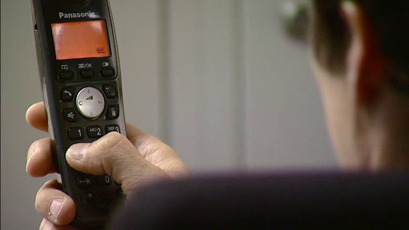 Un taximetrist din Galati, caraus intr-o retea bazata pe "Metoda Accidentul". Cati bani a ridicat de la batrani speriati