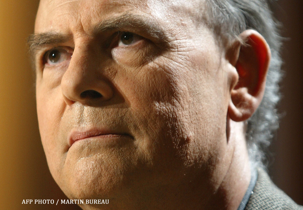 Premiul Nobel pentru literatura a fost castigat de francezul Patrick Modiano. "Sunt fericit, dar mi se pare bizar"