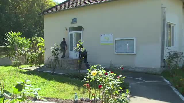 Tara in care bolnavii sunt consultati la primarie. Ne laudam cu sisteme informatizate medicale, dar nu avem nici dispensare