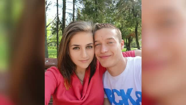 O tanara de 16 ani a fost injunghiata mortal de fostul iubit, in fata casei. Ultimele ei cuvinte au fost "Te iubesc, mami"