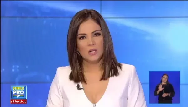 O tanara de 16 ani a fost injunghiata mortal de fostul iubit, in fata casei. Ultimele ei cuvinte au fost Te iubesc, mami