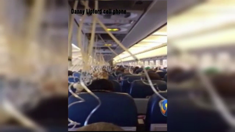 “Era evident ca avionul pierdea altitudine foarte rapid”. Clipe de cosmar pentru pasagerii a doua avioane US Airways