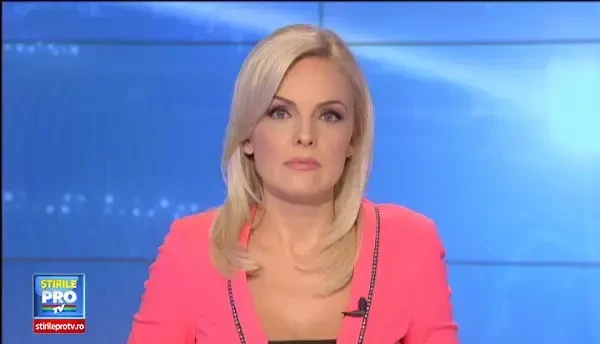 Era evident ca avionul pierdea altitudine foarte rapid. Clipe de cosmar pentru pasagerii a doua avioane US Airways