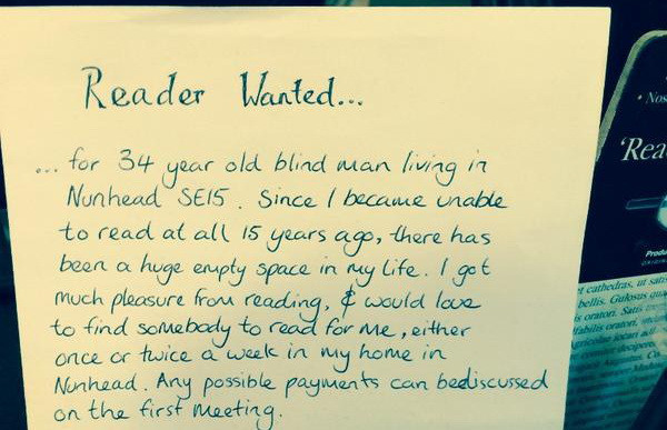 Anuntul ciudat pus intr-o librarie din Marea Britanie. Mesajul a emotionat zeci de persoane care s-au oferit voluntare