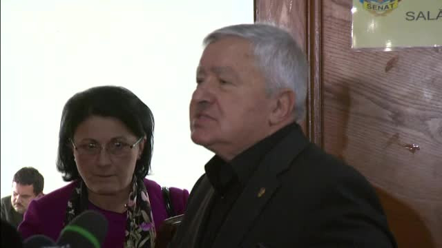 Votul care a "albit" martea. Parlamentarii au rezolvat rapid "problemele" Andronescu, Mihailescu, Mora, Rosca, Dinita si Adam