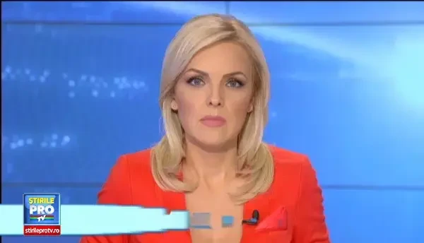 Filmul accidentului soldat cu 11 raniti dupa ce un tramvai si un autobuz s-au ciocnit in Capitala. Ce sustin ambii soferi