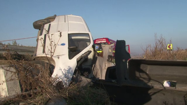 S-a rugat toata noaptea la moastele Sfintei Parascheva, iar la intoarcerea acasa a adormit la volan si a murit