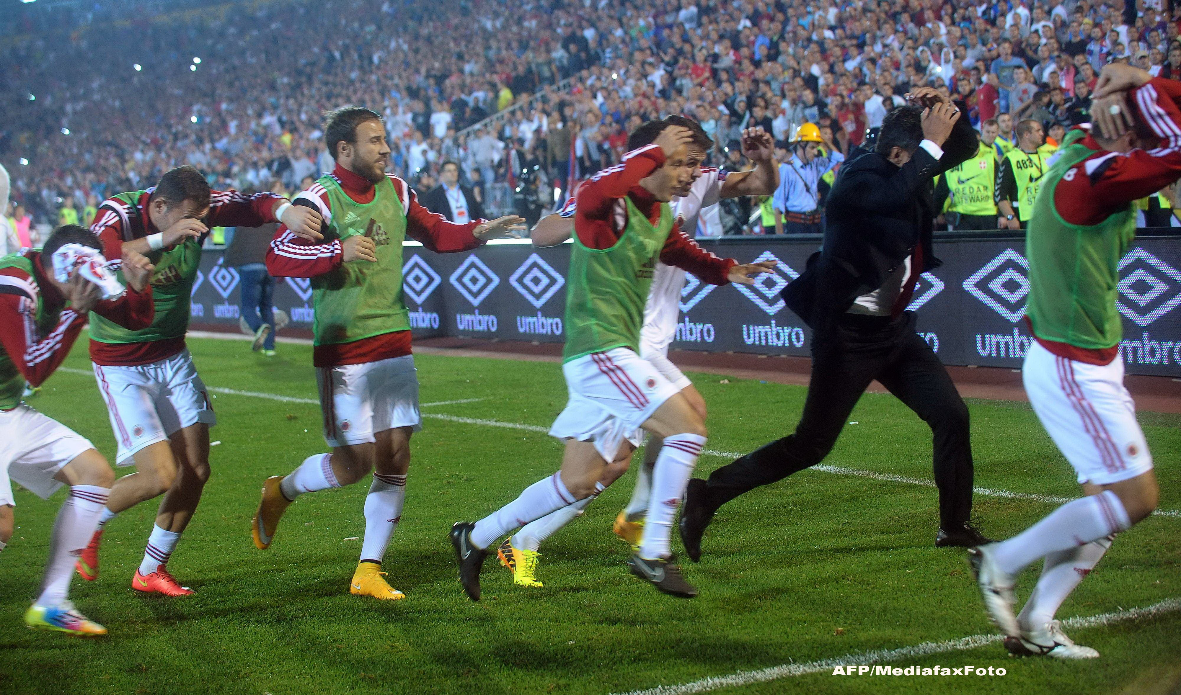 Meciul Serbia - Albania a fost scena tensiunii etnice din Razboaiele Iugoslave. Bataie generala intre jucatori si suporteri