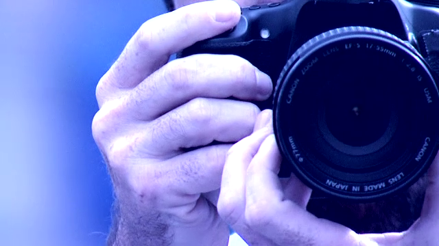 Un fotograf din Bucuresti, acuzat de pedofilie de parintii unei fetite de 5 ani. Barbatul ar fi agresat-o chiar la gradinita