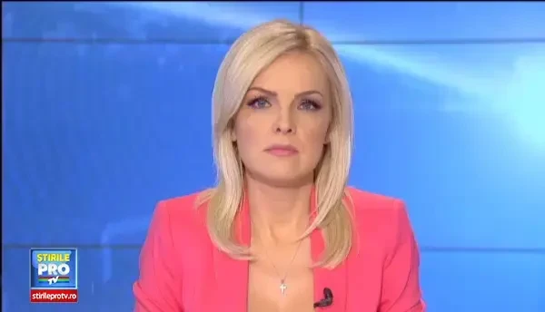 Alerta in SUA. Frica de Ebola naste reactii diverse printre oamenii care calatoresc cu avionul