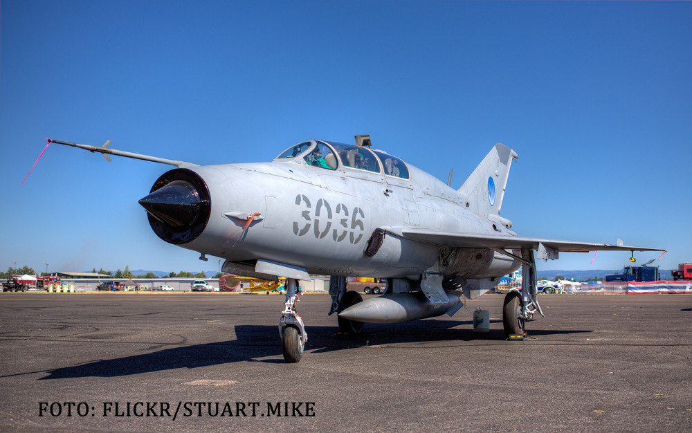 Statul Islamic are 3 avioane de vanatoare OPERATIONALE. Cu acelasi model sunt dotate si Fortele Aeriene Romane