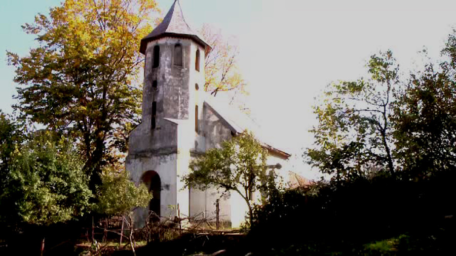 satul parasit Lindenfeld