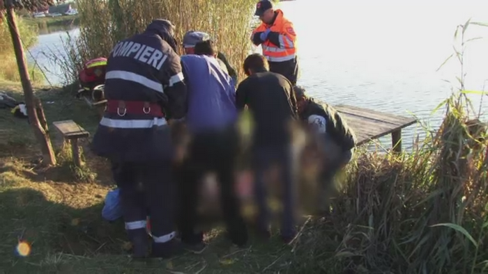 S-a inecat dupa ce s-a dus sa faca baie intr-un lac. Prietenii barbatului spun ca bause cateva pahare de alcool