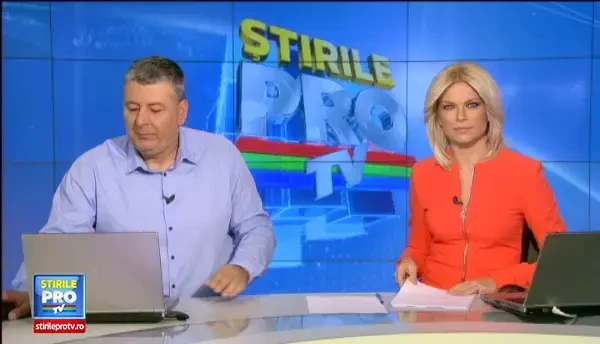 Incendiu la o manastire din Prahova. Calugarii si pompierii s-au luptat cu flacari inalte de zece metri