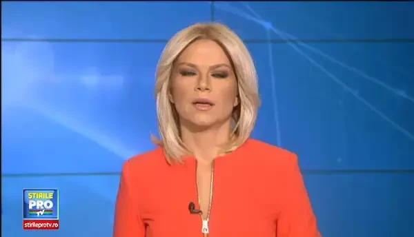 Trei femei au ajuns la spital, in Bucuresti, dupa ce un sofer a trecut pe rosu si a izbit masina in care se aflau