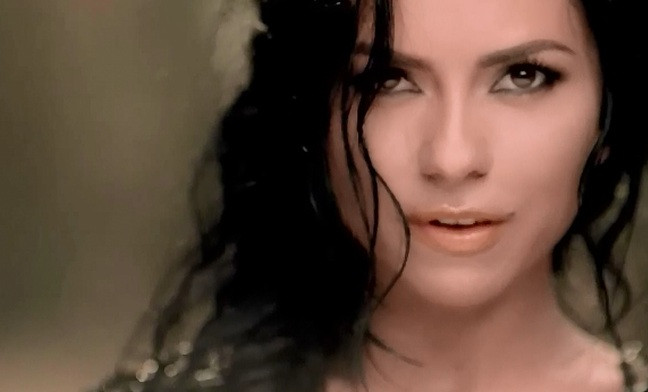 Inna, implicata intr-un scandal international. Cei care au compus melodia Club Rocker, cantata de romanca, acuzati de plagiat