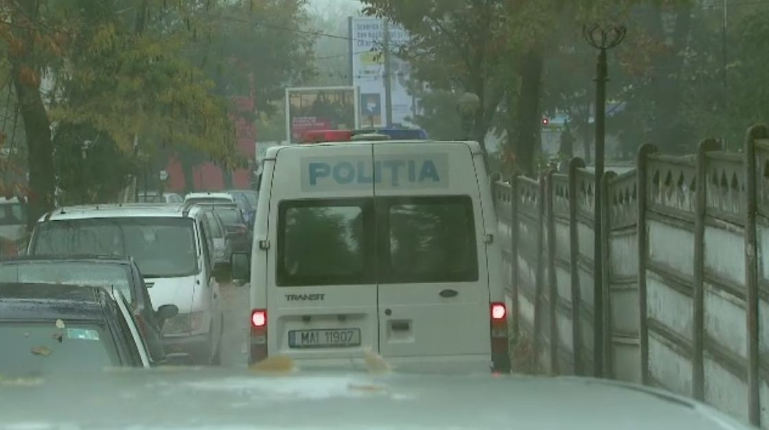 Prietenul tinerei din Chiajna care a lovit mortal un preot, retinut. Ce au aflat anchetatorii despre barbat