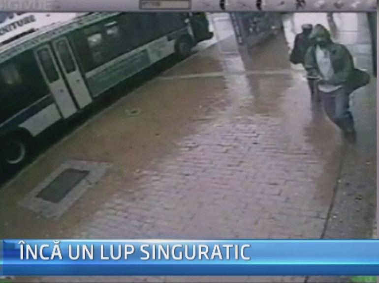 STIRI EXTERNE PE SCURT. Politisti din New York atacati cu securea de un barbat care se convertise la Islam