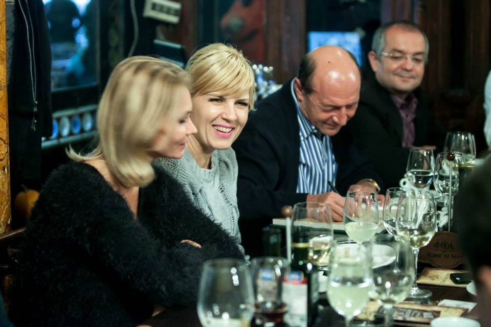 Traian Basescu a luat masa cu Emil Boc si Elena Udrea. Ce a declarat despre casa in care va sta la expirarea mandatului